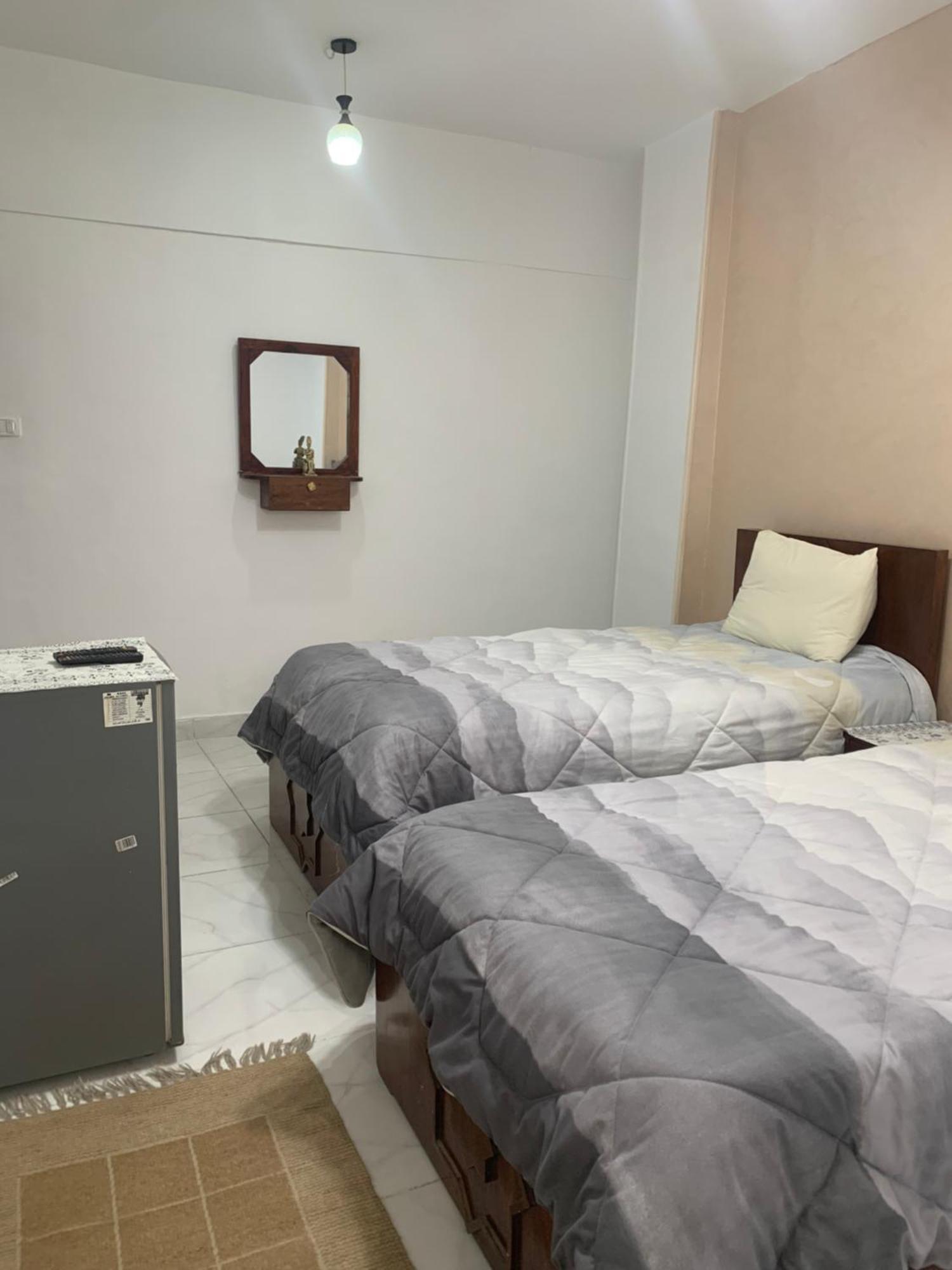 Pyramids Home Guest House Kafrat al Jabal Ngoại thất bức ảnh